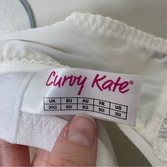 unlined lace bra - Picture 3 of 4